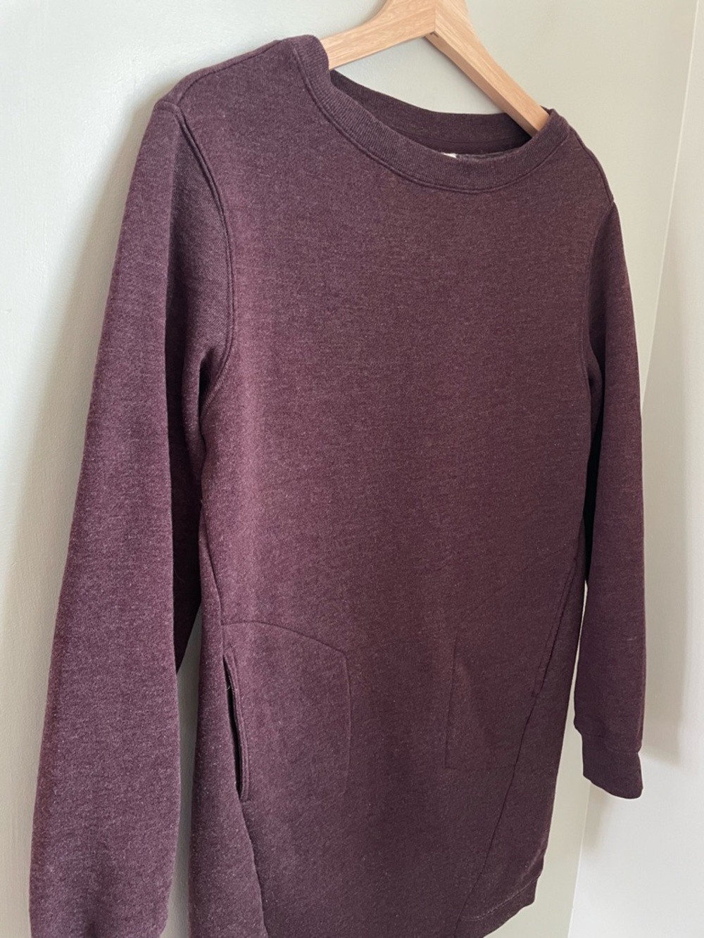 Tentree Fleece Crew Dress Women's XS Mulberry Gorpcore Casual Outdoor Organic - Picture 3 of 14
